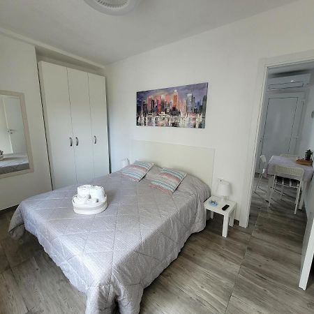Arnica Apartment Ліньяно-Сабб'ядоро Екстер'єр фото